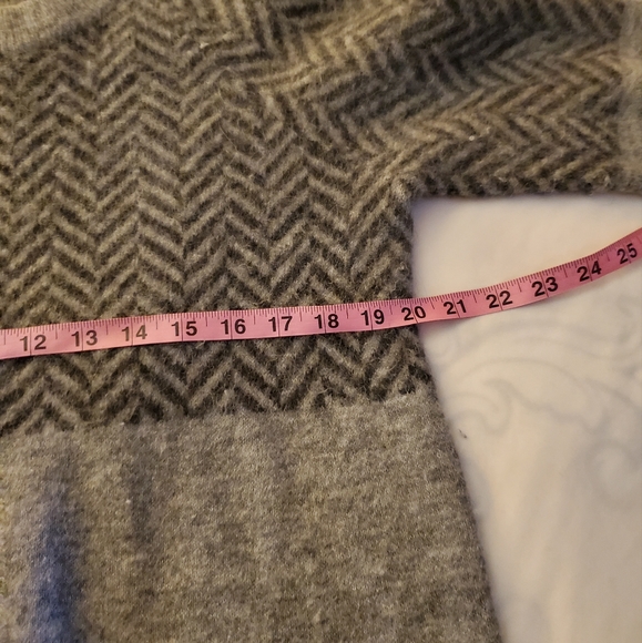 Wilfred Free Sweater - Picture 4 of 6